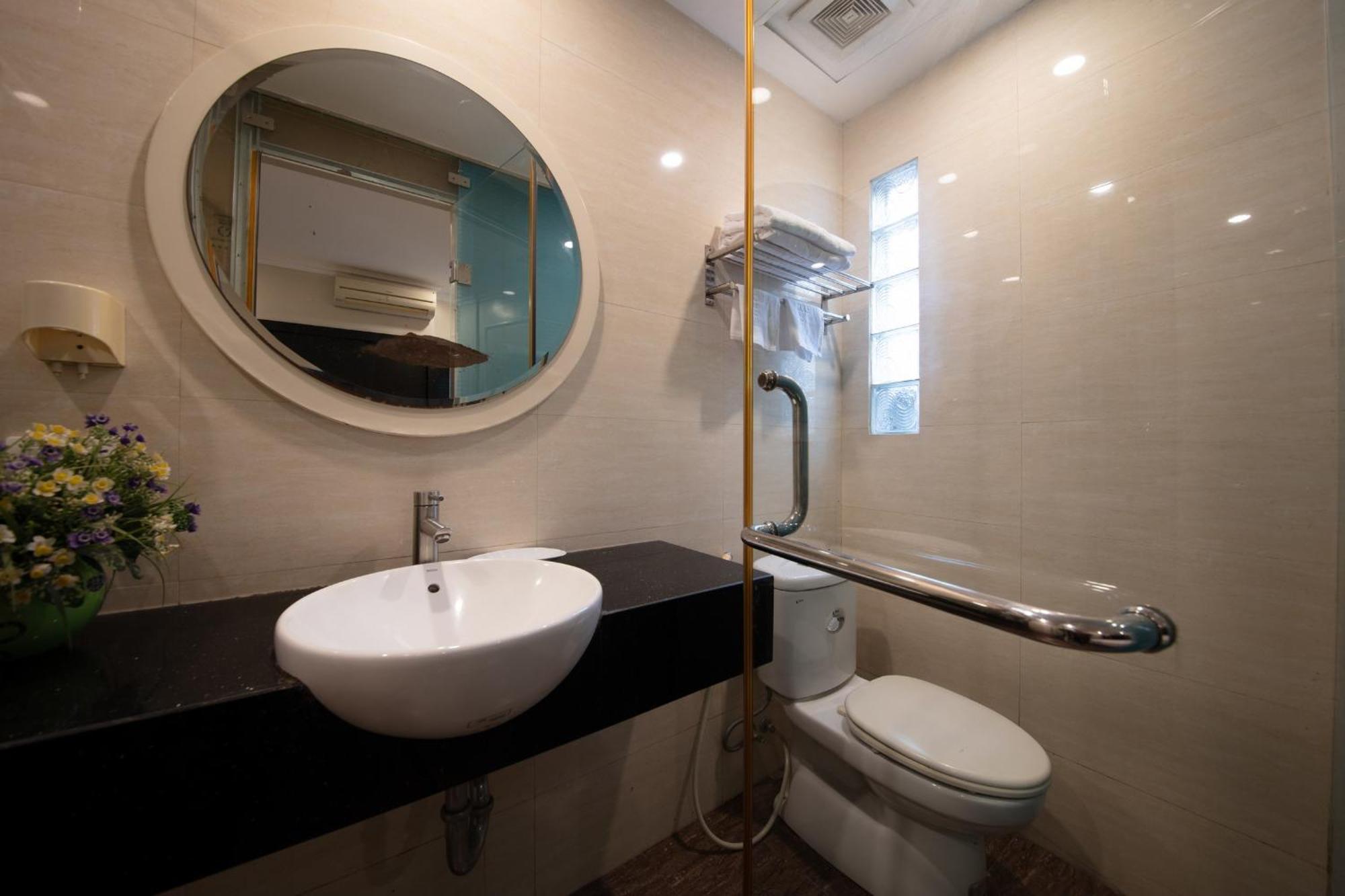 Omina Hanoi Hotel & Travel Eksteriør bilde